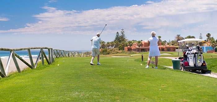  Deporte y Ocio - uno de los principales atractivos de la Costa del Sol es el golf