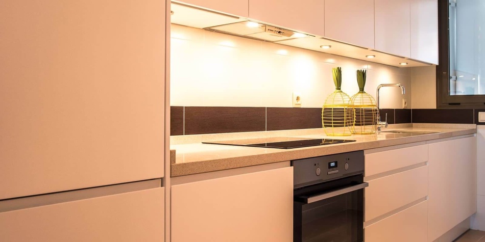 New built front line golf apartments with Scandinavian design in Mijas. Kitchen